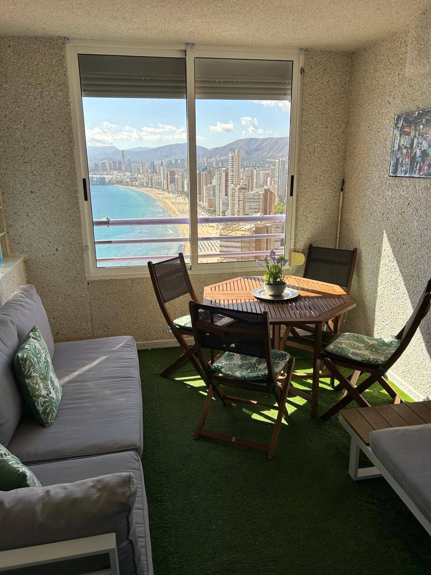 Apartamento Con Preciosas Vistas Y Piscina Benidorm Buitenkant foto